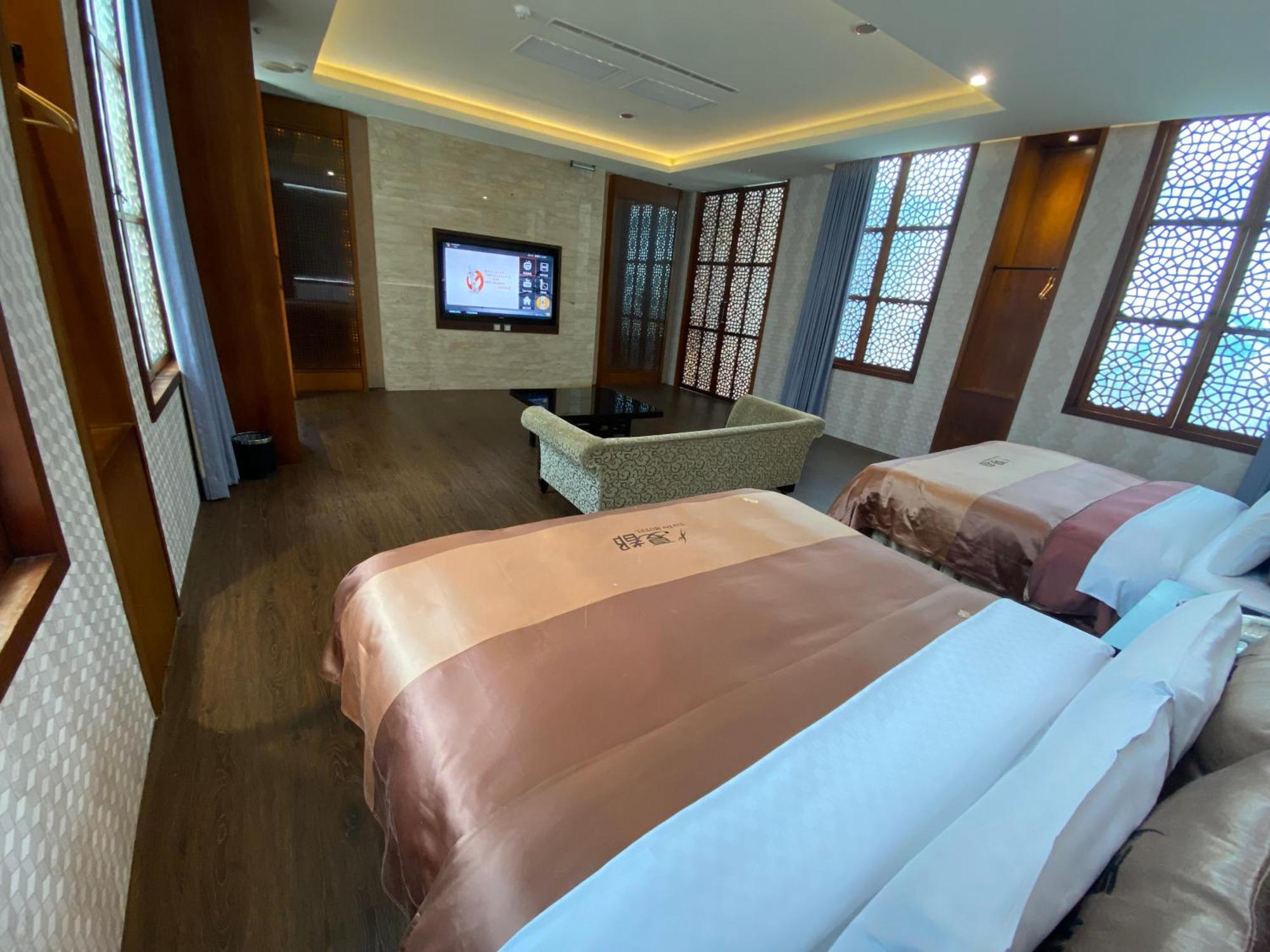 Xiadu Motel Taichung Bagian luar foto