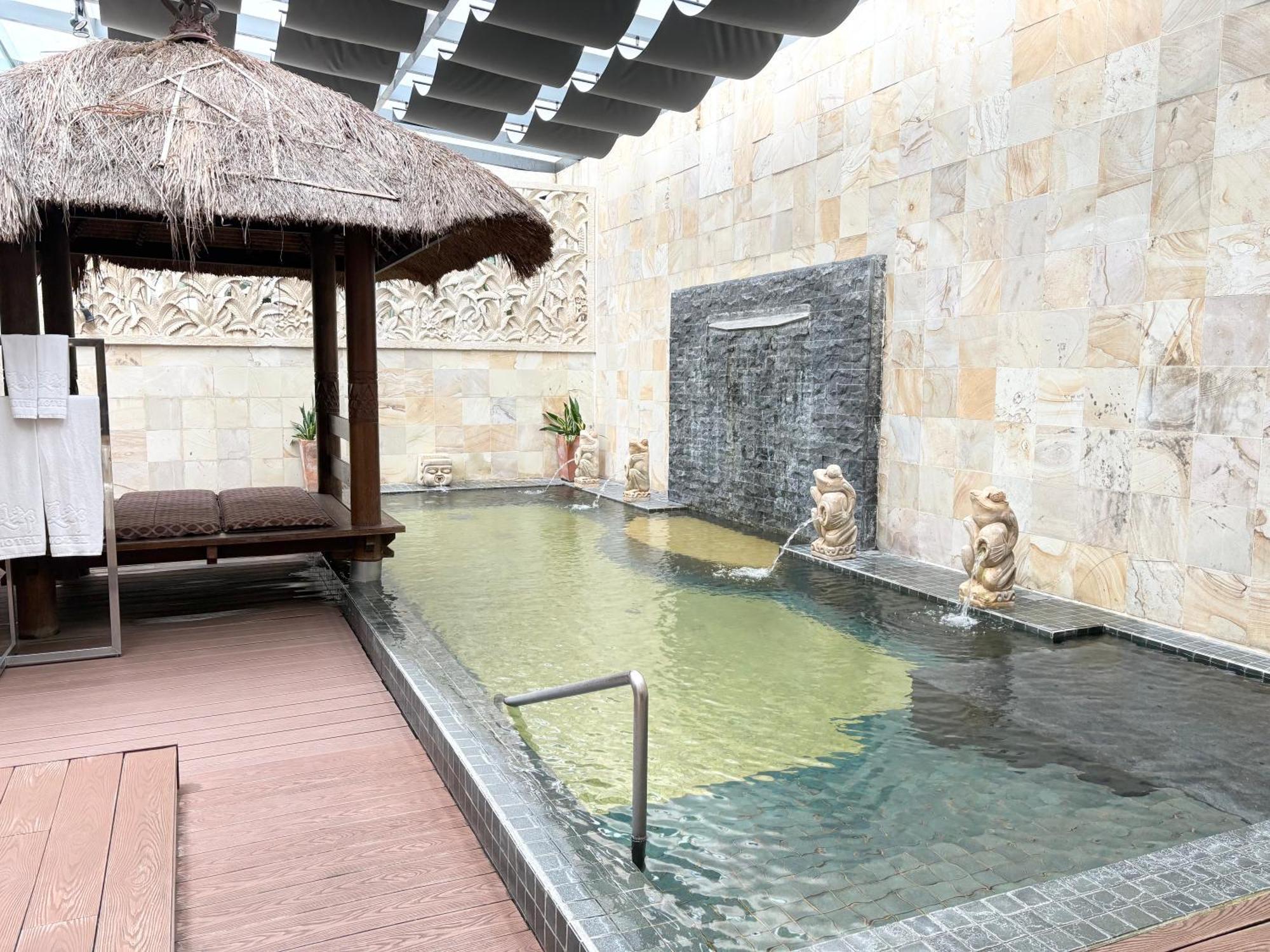 Xiadu Motel Taichung Bagian luar foto
